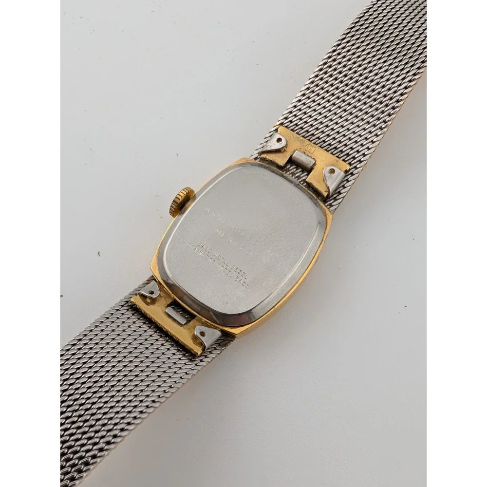 Vintage Timex Mechanical Watch‎ Women 19mm Case Mesh Metal Band- Working